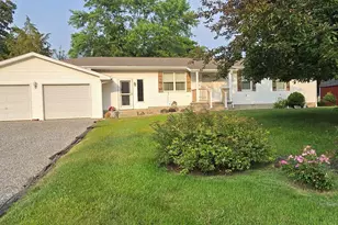 400 Old Broughton Rd, Eldorado, IL 62946 - Photo 8