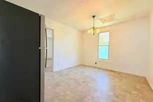 123 W College St, Harrisburg, IL 62946 - Photo 6