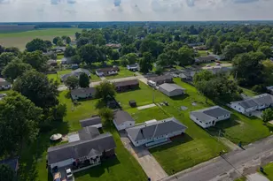 510 Westhaven Dr, Centralia, IL 62801 - Photo 44