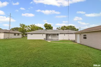 510 Westhaven Drive, Centralia, IL 62801 - Photo 6