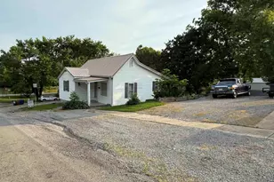 41 Cache Ave Ave, Buncombe, IL 62912 - Photo 2