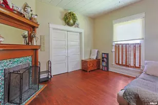 827 W Raymond St, Harrisburg, IL 62946 - Photo 8