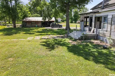 827 W Raymond Street, Harrisburg, IL 62946 - Photo 4