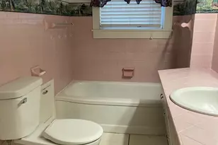 901 W Elm St, Carmi, IL 62821 - Photo 10