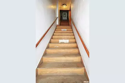 120 S Broadway Avenue, Salem, IL 62881 - Photo 16