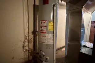 215 S Jackson St, Harrisburg, IL 62946 - Photo 24