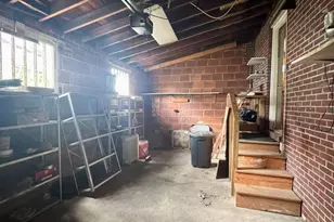 215 S Jackson St, Harrisburg, IL 62946 - Photo 26