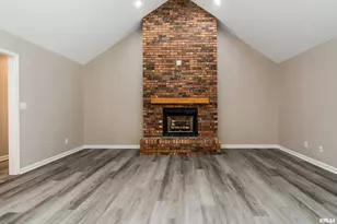 1605 S Eugene Ln, Marion, IL 62959 - Photo 14