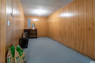 1605 S Eugene Ln, Marion, IL 62959 - Photo 12