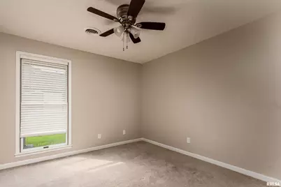 1605 S Eugene Lane, Marion, IL 62959 - Photo 34