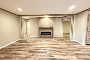 9049 Grassy Rd, Marion, IL 62959 - Photo 8