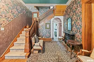 404 W Broadway St, Centralia, IL 62801 - Photo 2