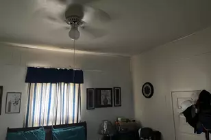 404 N Beech St, Centralia, IL 62801 - Photo 6