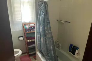 404 N Beech St, Centralia, IL 62801 - Photo 8