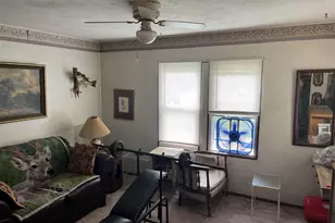 404 N Beech St, Centralia, IL 62801 - Photo 12