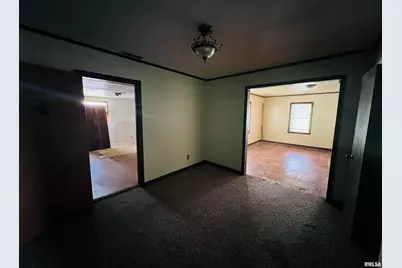 2417 1st Street, Eldorado, IL 62930 - Photo 10