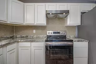 518 Roddy Rd, Salem, IL 62881 - Photo 12