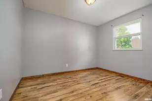 518 Roddy Rd, Salem, IL 62881 - Photo 14