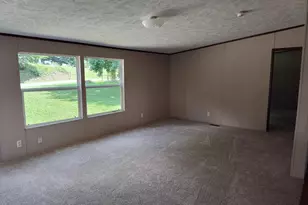 531 Cemetery Rd, Grayville, IL 62844 - Photo 8