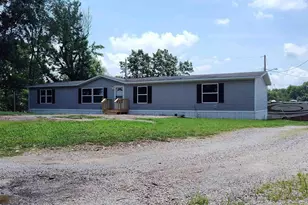 531 Cemetery Rd, Grayville, IL 62844 - Photo 4