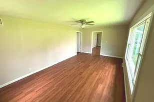 145 Hickory, Salem, IL 62881 - Photo 6