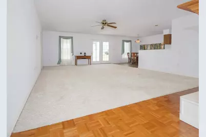 111 Hawthorn Estates Road, Salem, IL 62881 - Photo 8