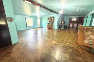 257 County Hwy 16, Xenia, IL 62899 - Photo 12