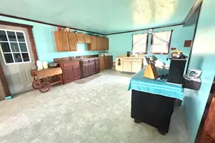 257 County Hwy 16, Xenia, IL 62899 - Photo 18