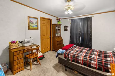 1111 S Jefferson Street, Salem, IL 62881 - Photo 22