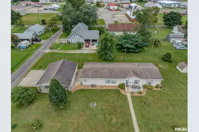 1111 S Jefferson Street, Salem, IL 62881 - Photo 30