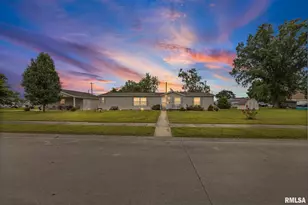 1111 S Jefferson St, Salem, IL 62881 - Photo 32