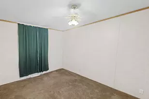 1111 S Jefferson St, Salem, IL 62881 - Photo 18