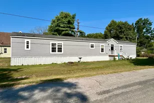 501 Grant Ave, Lowell, IL 62927 - Photo 2