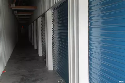 325 W Industrial Park Road, Carbondale, IL 62901 - Photo 10