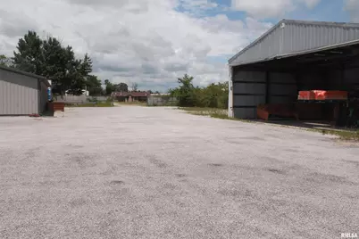 325 W Industrial Park Road, Carbondale, IL 62901 - Photo 8