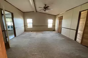 7106 Krutsinger Rd, Kinmundy, IL 62854 - Photo 22