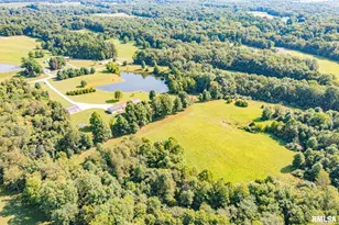 16807 Kendall Rd, Salem, IL 62864 - Photo 2