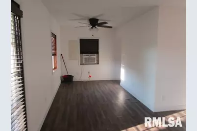 1506 Hillside Road, Rosiclare, IL 62982 - Photo 10