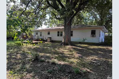 8 Northbrook Drive, Mt Vernon, IL 62864 - Photo 6