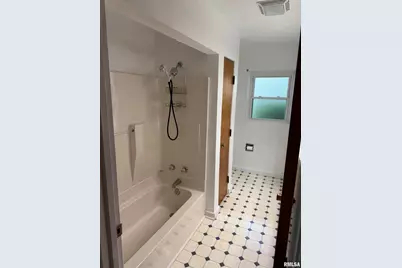 8 Northbrook Drive, Mt Vernon, IL 62864 - Photo 16