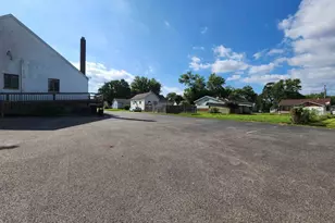 409 S Hill St, Marion, IL 62959 - Photo 28