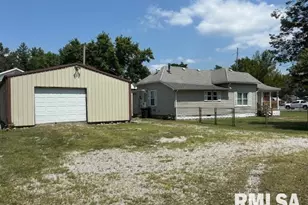 1621 N Park Ave, Herrin, IL 62948 - Photo 2