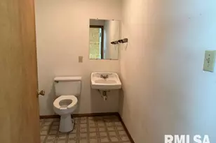 1621 N Park Ave, Herrin, IL 62948 - Photo 22