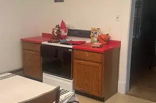 906 Belle Ave, Pinckneyville, IL 62274 - Photo 14