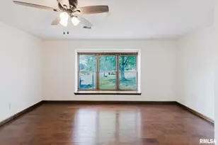 1800 Testa Dr, Marion, IL 62959 - Photo 26