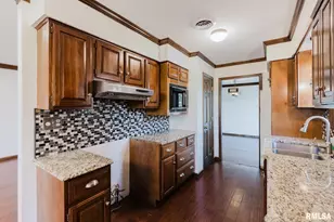 1800 Testa Dr, Marion, IL 62959 - Photo 10