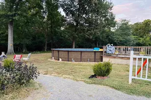 3920 Herrin Rd, Carterville, IL 62918 - Photo 24