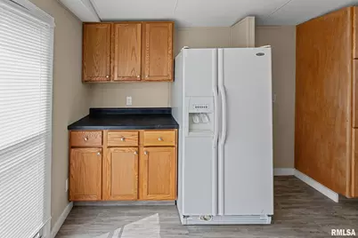 5219 US Hwy 50 Avenue, Salem, IL 62881 - Photo 14