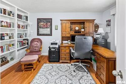 521 Marquis Avenue, Centralia, IL 62801 - Photo 12