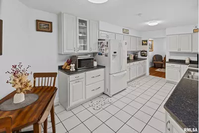 521 Marquis Avenue, Centralia, IL 62801 - Photo 46